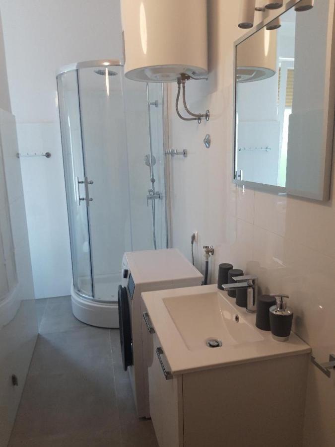 Apartman Matteo غييكا المظهر الخارجي الصورة